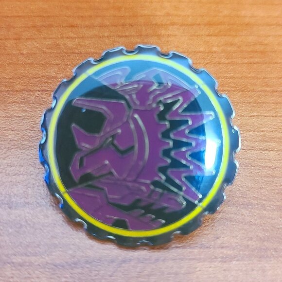 Manga Jewelry - *5 for $20* Vintage Monster Hunter Character Pin - Video Game